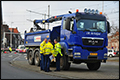Fietser ernstig gewond na aanrijding met vrachtwagen in Rotterdam [+foto]