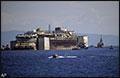 Costa Concordia op weg naar haven van Genua [+foto's]