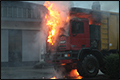 Vrachtwagen in Haps volledig uitgebrand [+foto]