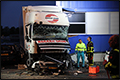 Vrachtwagenchauffeur komt om het leven bij eenzijdig ongeval in Heerenveen [+foto's]