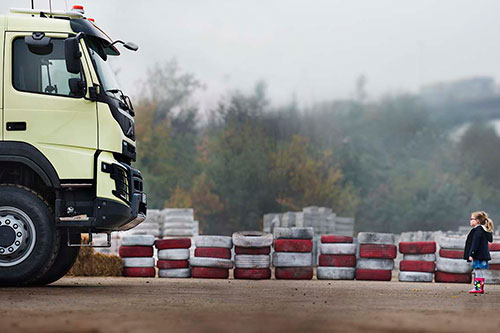 Een Volvo-truck in een van de zwaarste tests ooit [+video]