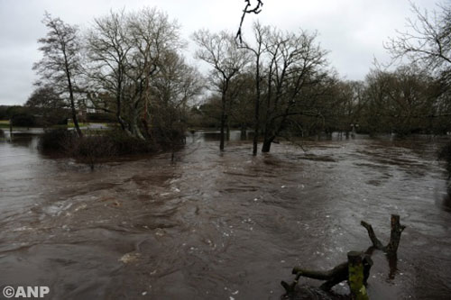 Britten weer geteisterd door overstromingen