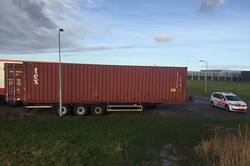 Containerchassis Anema Trucks & Parts terug lading nog niet [+foto]