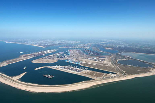 Uitbreiding empty depot capaciteit op Maasvlakte