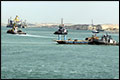 Eerste schepen varen door Nieuwe Suezkanaal 
