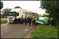 Vrachtwagen en bestelbus met aanhanger botsen in Brabantse Duizel [+foto]