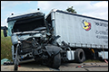 Vrachtwagenchauffeur overleden na crash op A63 [+foto's]