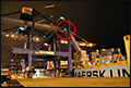 Containerbrug Bremerhaven stort in: machinist overleden [+foto's]