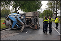 Cementwagen kantelt in Amsterdam Slotervaart [+foto's&video]