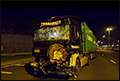 Vrachtwagen botst op A16 tegen pijlwagen [+foto's]