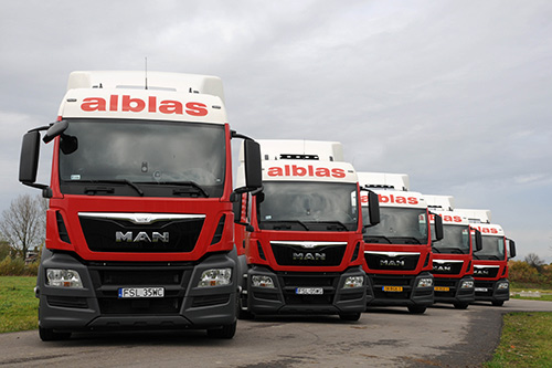 Tien MAN trucks voor Alblas Transport