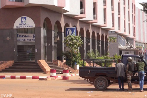 Daders houden zich nog schuil in hotel Mali 