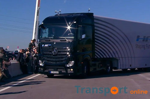 Eerste autonome Daimler vrachtwagen de weg op in Duitsland [+video]