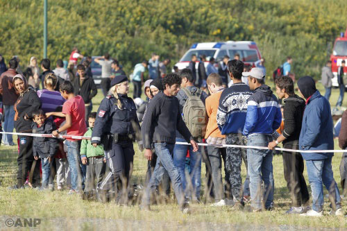 Wenen dreigt migranten die via Balkan komen terug te sturen
