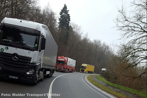 Vrachtwagenchauffeurs blokkeren opnieuw Belgische wegen [+foto's&video]