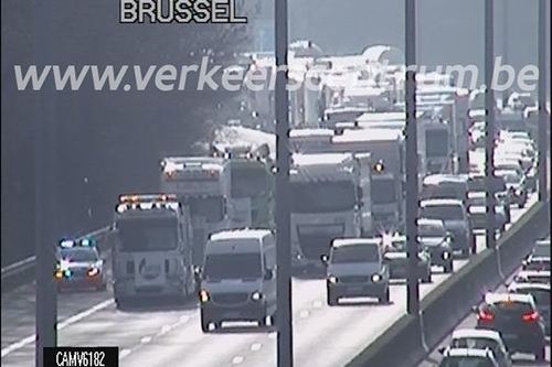 'Vrachtwagenchauffeurs breiden blokkades uit naar Vlaanderen' [+video]