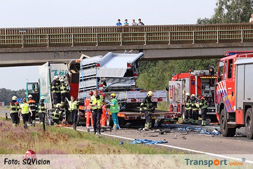 Opnieuw ongeval met vrachtwagens op A67 [+foto's]