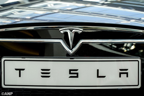 Tesla neemt SolarCity over