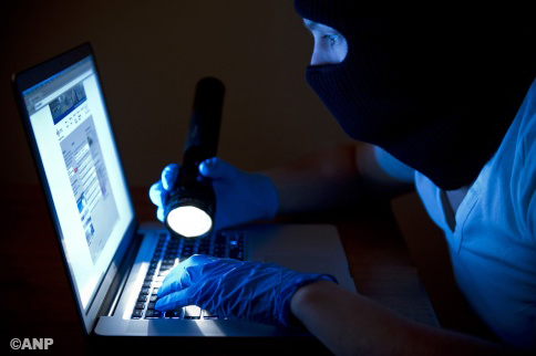 Man (22) uit Maassluis opgepakt om cybercrime