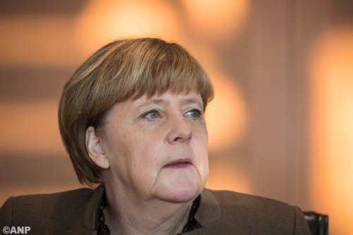 Merkel: Duitsland wil meer mensen uitzetten