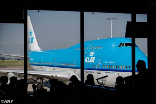 KLM neemt piloten en cabinepersoneel aan