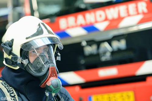 Brandweer: blijf binnen door brand bij Sekisui Alveo Roermond