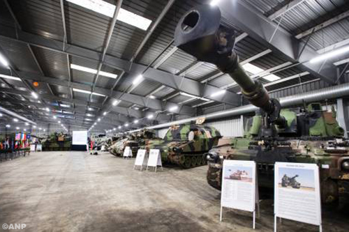 Moskou boos over tanks in Limburg en Krimgoud 