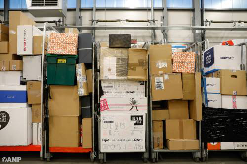 Pakketten PostNL vertraagd door storing