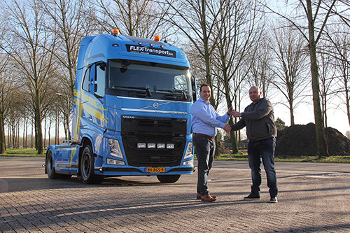 Flex-transport: 'Helemaal weg van de Volvo Performance Edition'