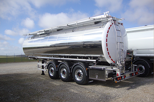 MAGYAR presenteert RVS tankoplegger voor het vervoer van vloeibare levensmiddelen
