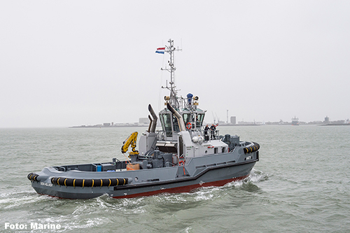 Hybride sleepboot voor marine aangekomen