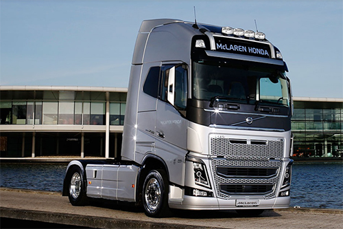 Volvo Trucks gaat vrachtwagens leveren aan McLaren Honda Formule 1-team