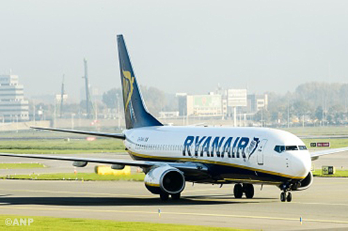 Ryanair verdubbelt winst ondanks prijsdruk