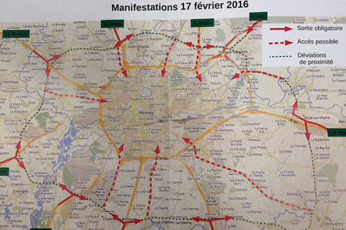 Boze Franse boeren blokkeren ringweg rond Rennes volledig [+foto's&video]