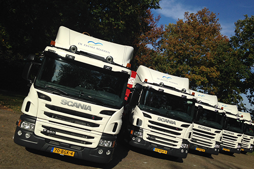 Vijf Scania vuilniswagens voor gemeente De Fryske Marren