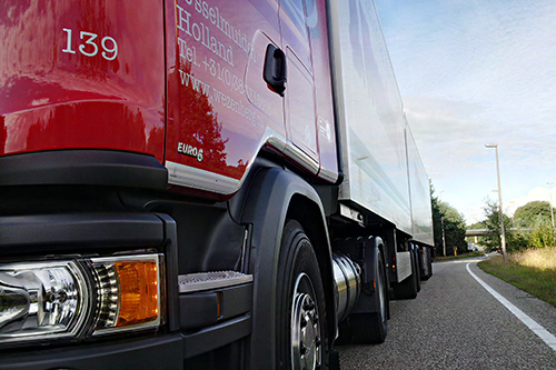 Primeur: Scania LNG naar 50 ton GTW dankzij proef met Wezenberg