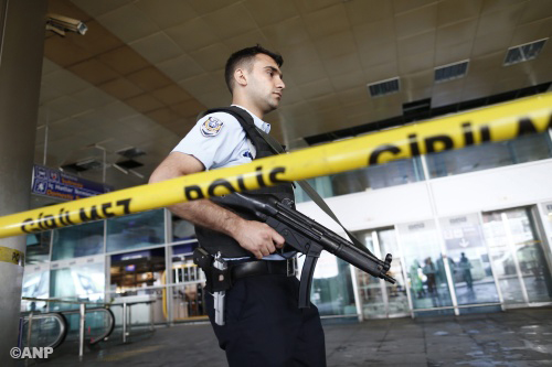 Meer arrestaties na aanslag op luchthaven Atatürk 