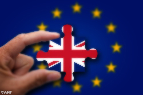 'EU-Commissie: brexit-verzoek in najaar 2017'