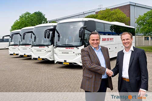 Jan de Wit Group heeft de eerste nieuwe Scania Interlink HD Touringcars