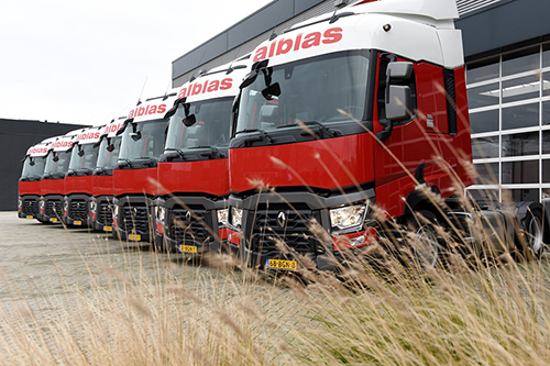 Tien nieuwe Renault Trucks T430 voor Alblas Transport