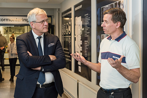 Belgische Minister Kris Peeters bezoekt Scania in Zweden
