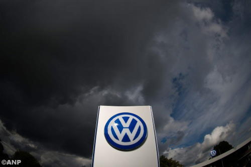 'Bestuur VW wist langer van sjoemelsoftware' 