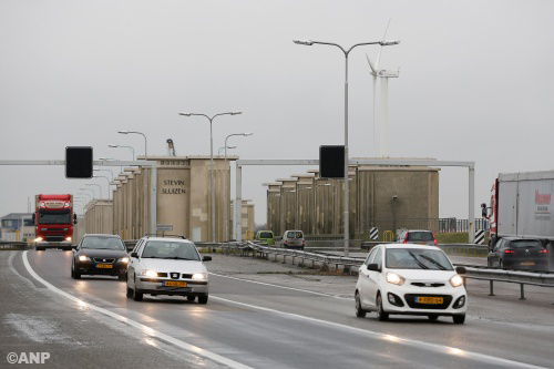 Probleem draaibrug Afsluitdijk verholpen