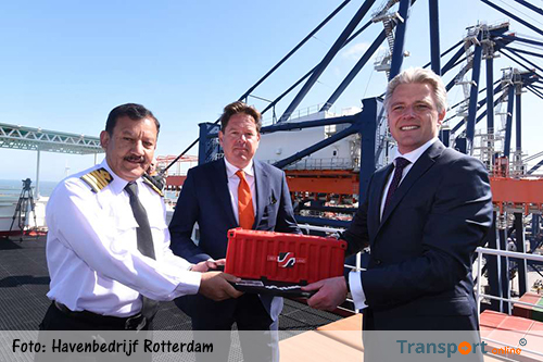 Rotterdam 50 jaar de grootste containerhaven van Europa