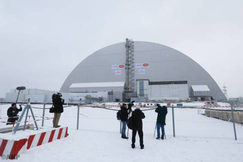 'Nucleaire wond' van Tsjernobyl afgedicht door Nederlands bedrijf Mammoet [+video]