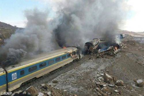 Tientallen doden door treinbotsing Iran