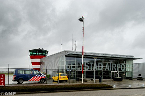 Uitbreiding van luchthaven Lelystad vertraagd 