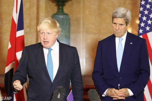 Johnson en Kerry overwegen meer sancties Syrië 