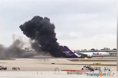 FedEx vliegtuig vliegt in brand op vliegveld in Memphis [+video's]