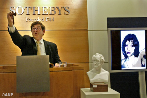 Sotheby's verkocht valse Hals